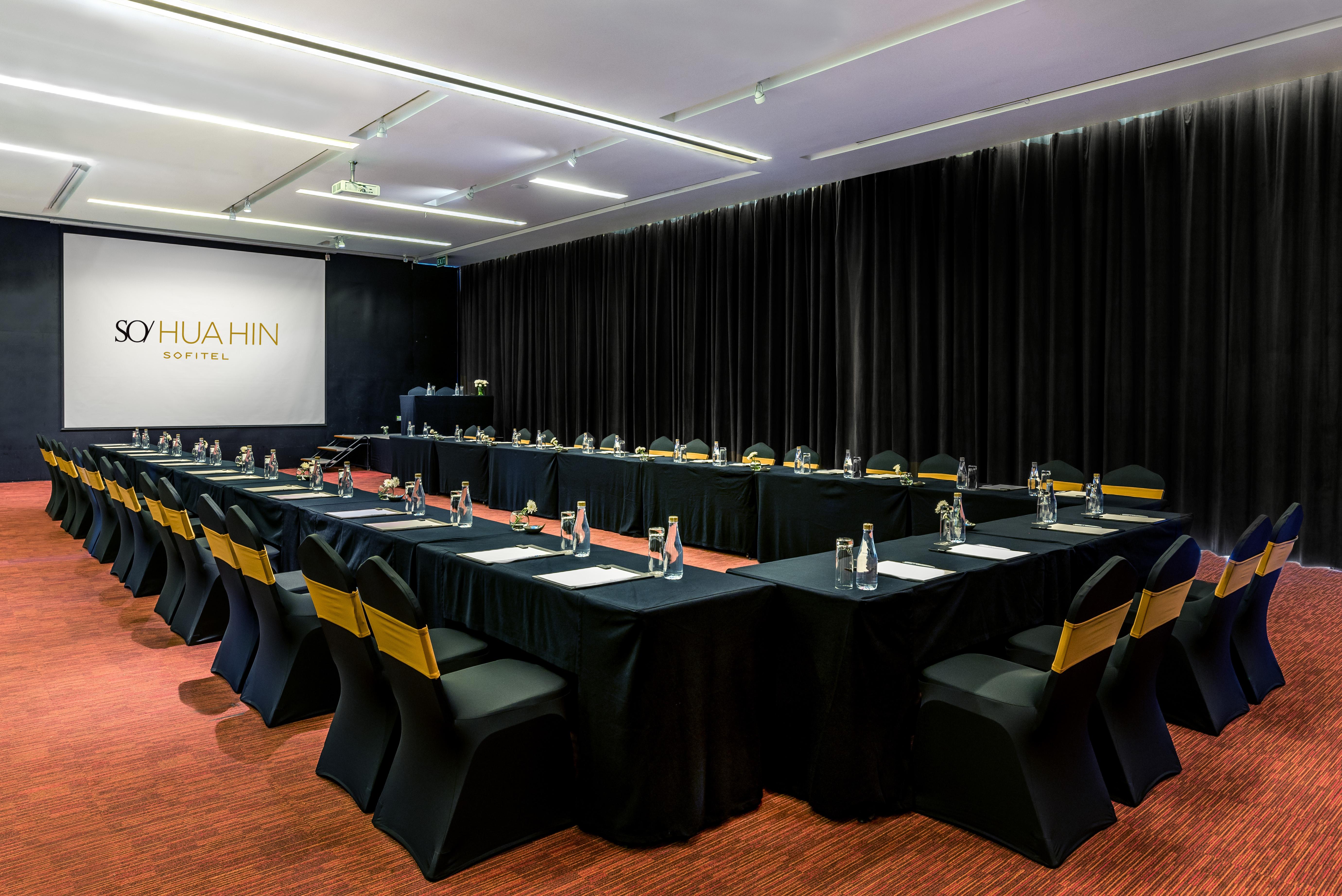 Отель So/ Sofitel Hua Hin